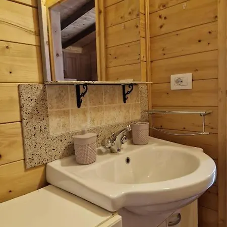 Chalet Al Lago * Porlezza